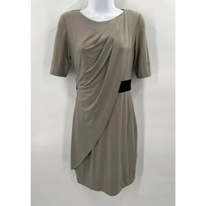 Donna Ricco Size 2P Sheath Faux Wrap Dress Short Sleeve Zip Closure in Gray